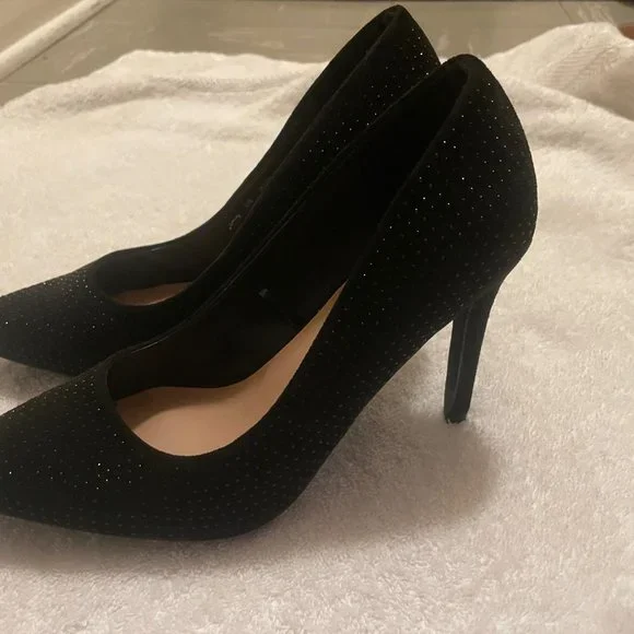 Sparkle Bundle Size 8 Studded Stiletto Pumps & Small Sequin Top NWT - Picture 5 of 9